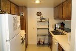 Mammoth Lakes Vacation Rental Sunshine Village 177 - Fully Equipped Kitchen
